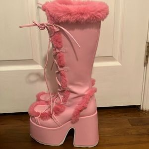 Pink Demonia boots with fur, size 8 women’s. Gently used (worn twice!!)